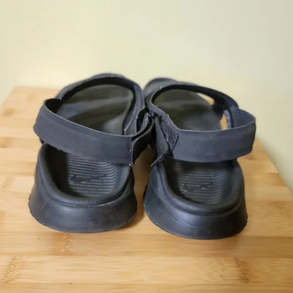Nike Women's Black Sandals - Picture 2 of 4